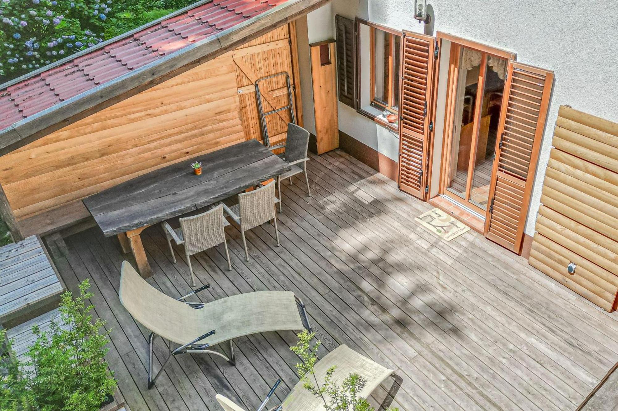 House By The Stream - Happy Rentals Avce Exteriör bild